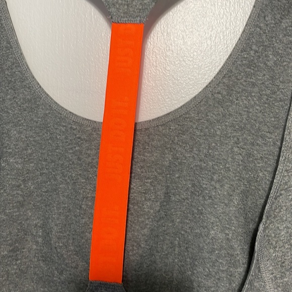 Widener University tank - Picture 4 of 6